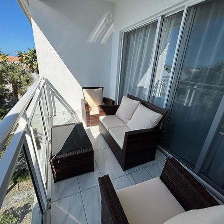 Grace Bay Suites Bagian luar foto