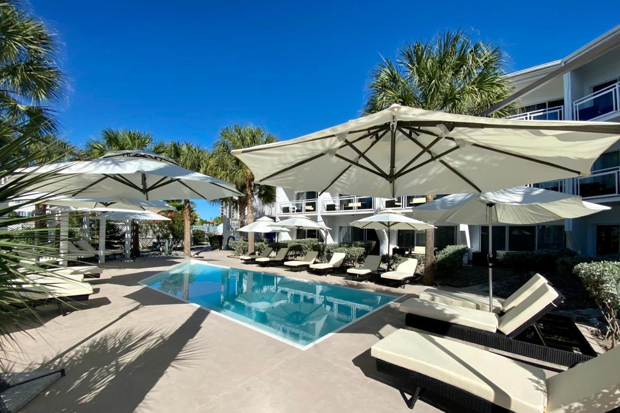 Grace Bay Suites Bagian luar foto